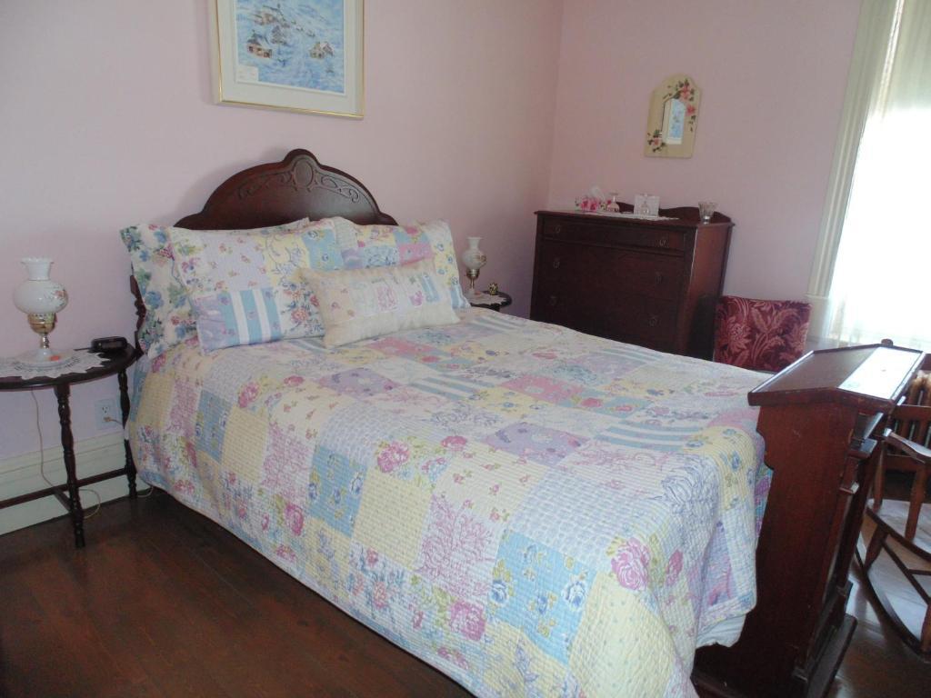 Gite La Temperance Charette Room photo